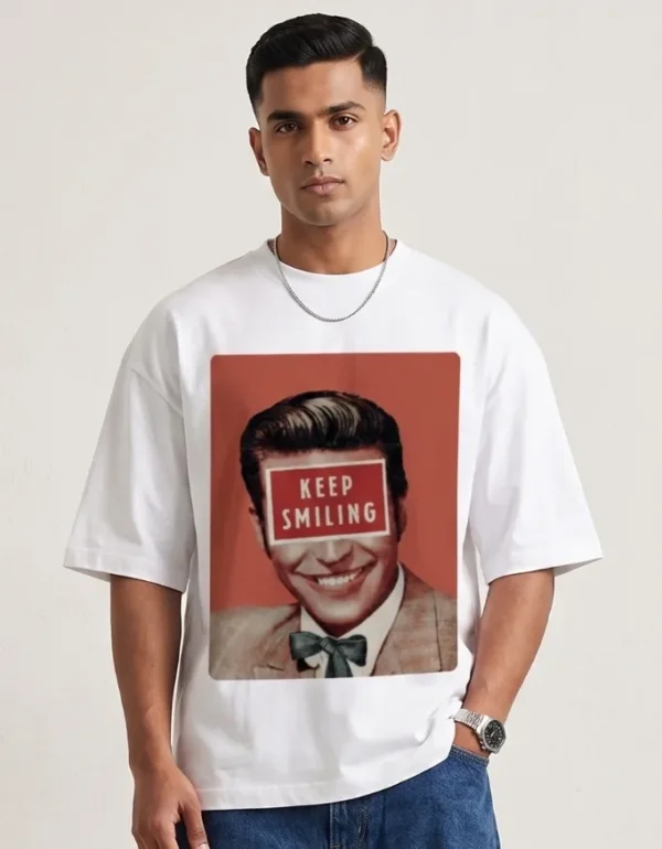Keep Smiling Oversized T-Shirt
