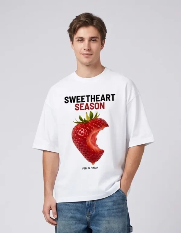 Sweetheart Season Oversized T-Shirt